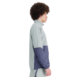NEW BALANCE - GRAPHIC IMPACT RUN PACKABLE JACKET - Juniper