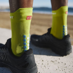 COMPRESSPORT - PRO RACING SOCKS V4.0 RUN HIGH - Primerose