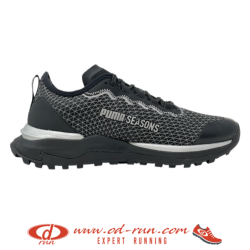 PUMA - VOYAGE NITRO 2 Gore-Tex W - Black / Metallic Silver