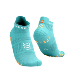 COMPRESSPORT - PRO RACING SOCKS V4.0 RUN LOW - Crme de menthe 